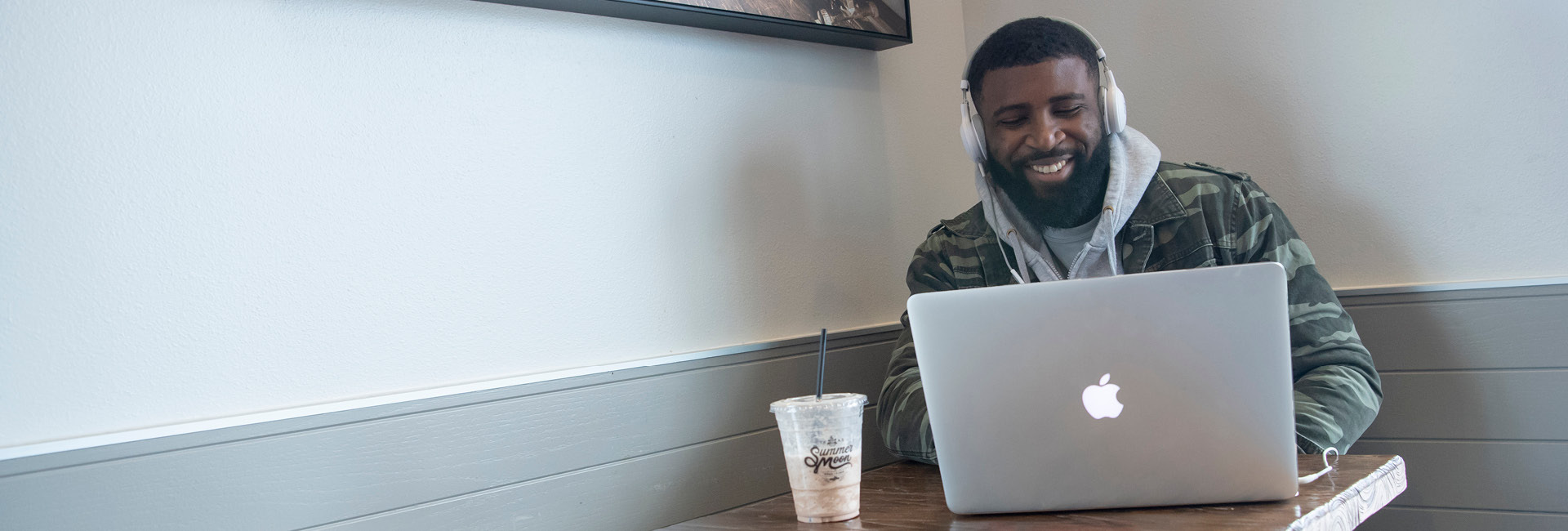 Student working online