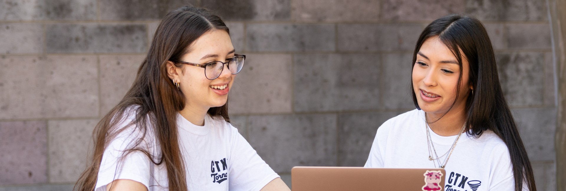 CTX students on campus