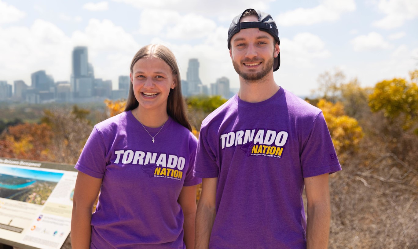 A pair of Concordia Texas students taking in the local Austin area