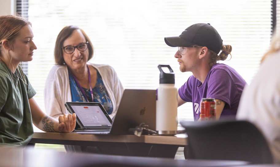 Concordia Texas students working with the Behavioral Science faculty