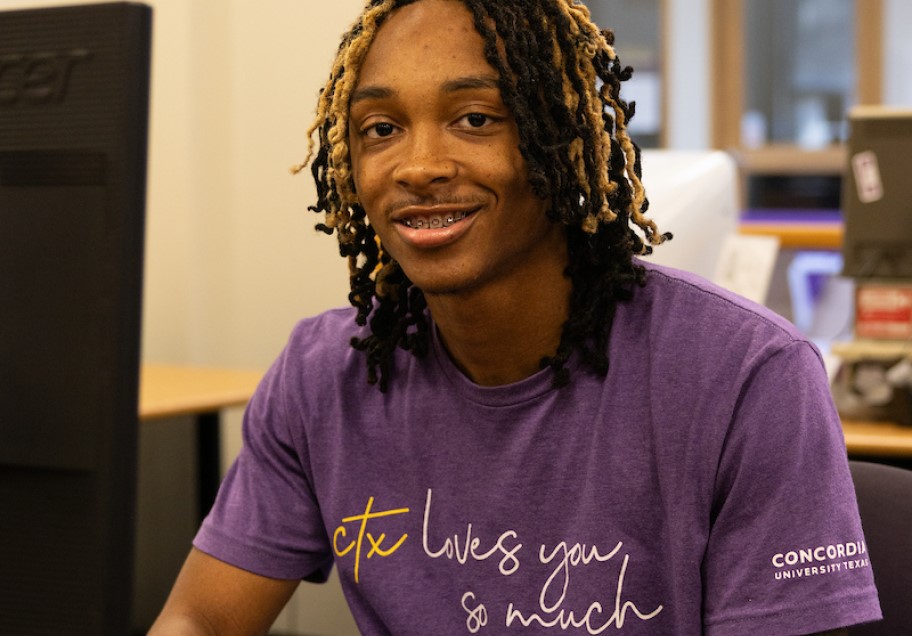 CTX student working in a computer lab