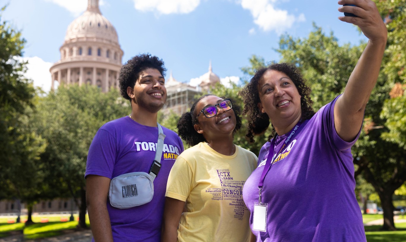 Concordia Texas students visiting the local Austin area